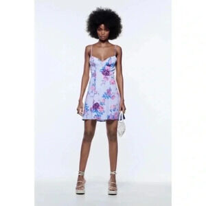 Zara floral print dress medium 4661/302
